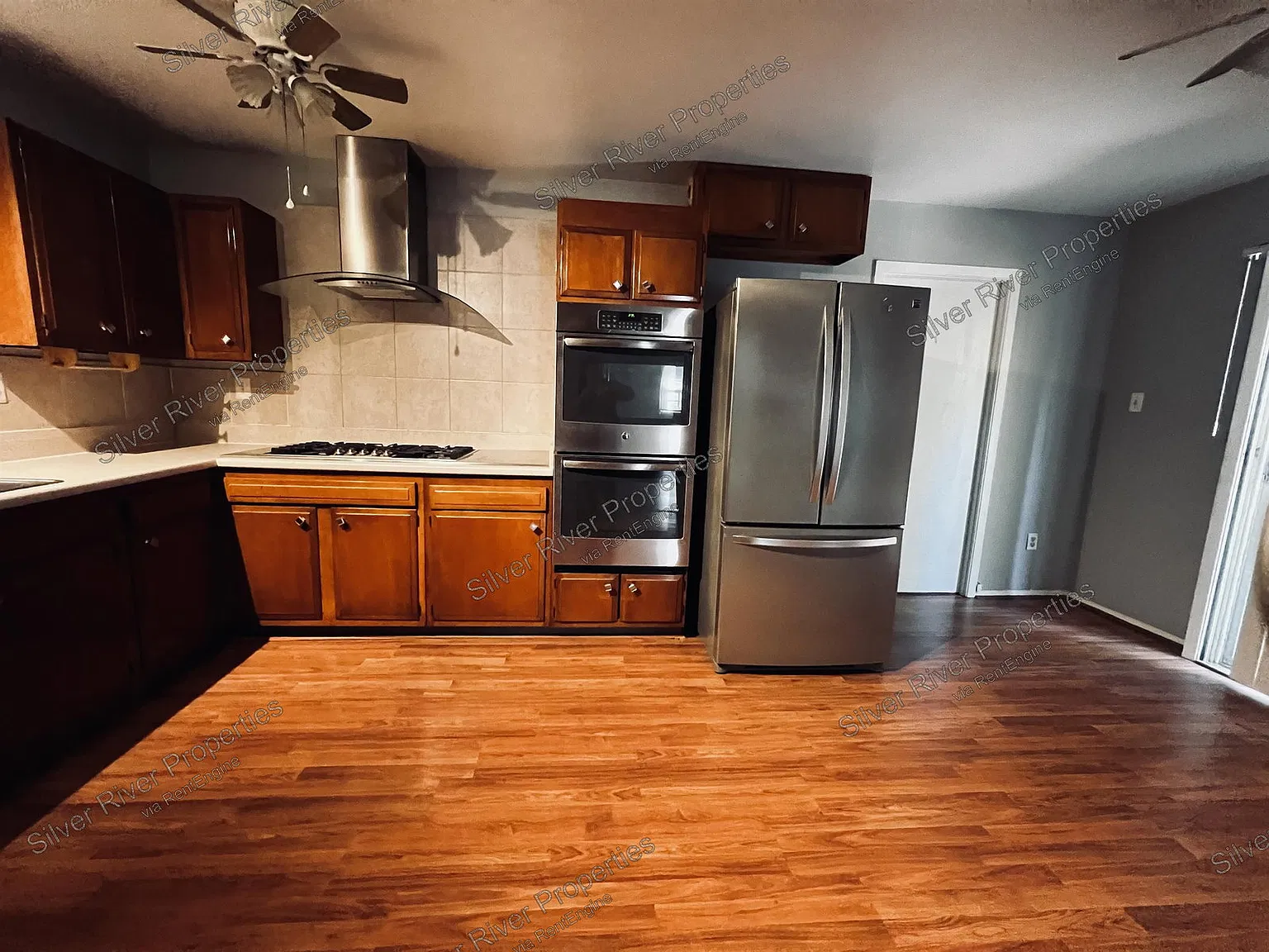 3 bed, 2.0 bath, $2,650 — Photo 4