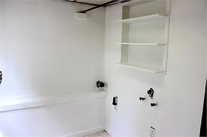 113 W Dewey St — Photo 14