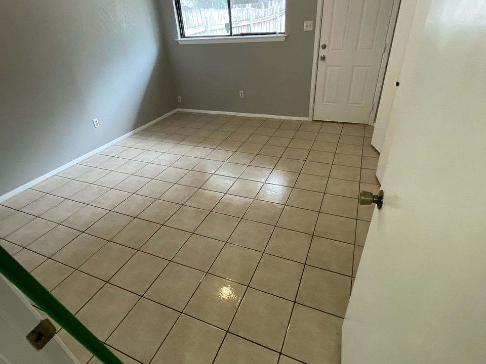 913 Milford Way Austin TX Zillow