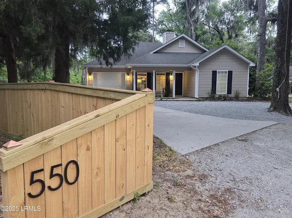 550 Sams Point Rd, Beaufort, SC 29907