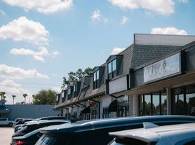 4038 W Kennedy Blvd, Tampa, FL