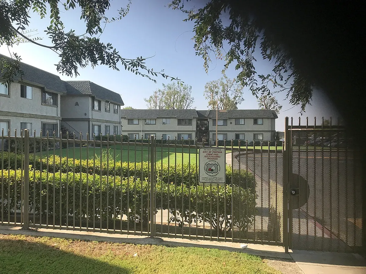 Sierra Gardens — Photo 3