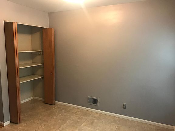 2nd image of 2159 Bonnycastle Ave Unit 7