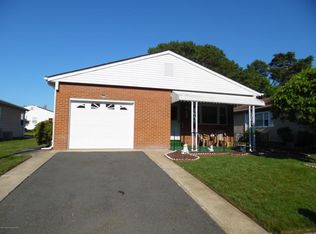324 Costa Mesa Dr, Toms River, NJ 08757