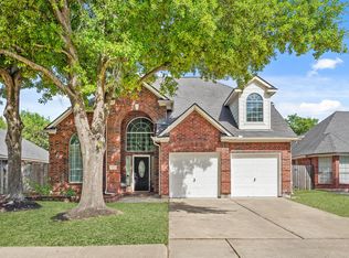 9434 Barretts Glen Ct, Houston, TX 77065