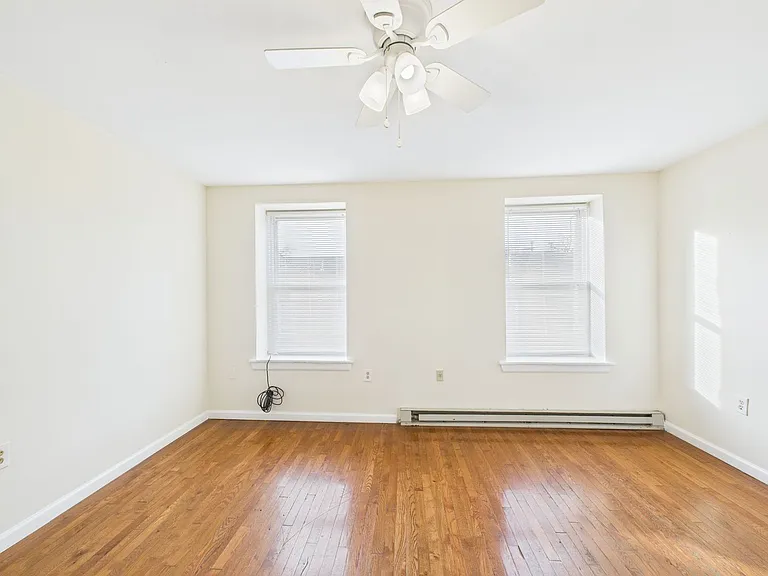 1519 N Bouvier St — Photo 13