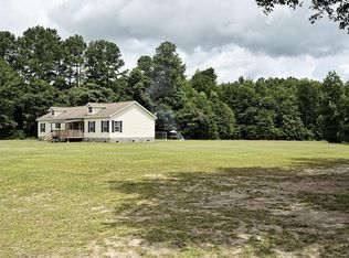 132 Miss Ashley Ln, Saint Stephen, SC 29479