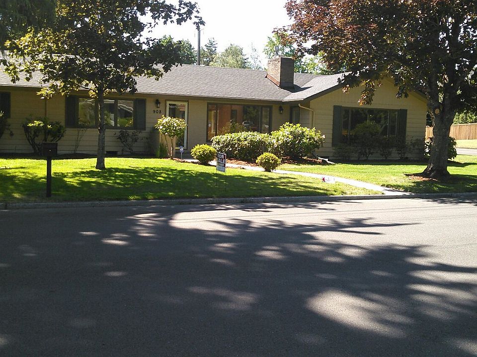 Street view/Umatilla Way