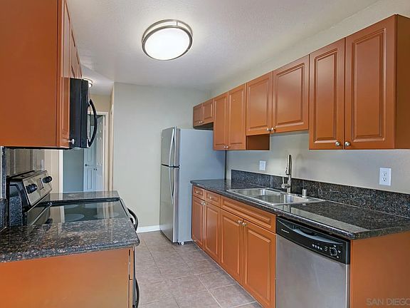 4th image of 2910-3040 Alta Ct