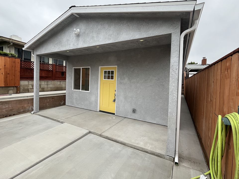 1st image of 8404 Highwood Dr