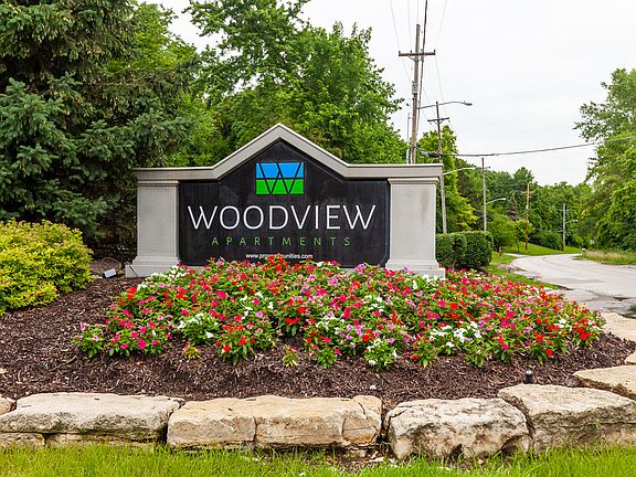 2nd image of 3124 Woodview Ridge Dr #18305