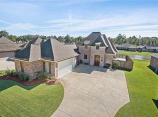 17124 Bentons Ferry Ave, Greenwell Springs, LA 70739