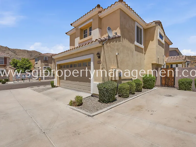 115 W Mountain Sage Dr — Photo 4