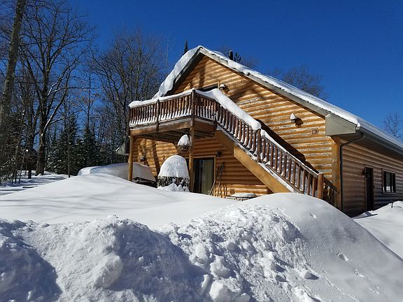 Detached garage with loft 