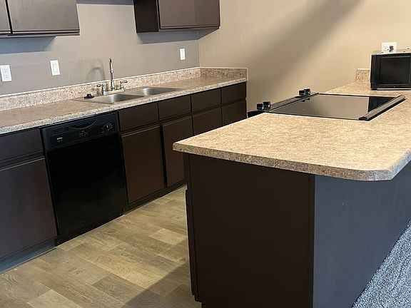 4th image of 120 College Park Cir #131-03