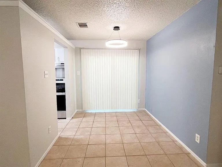 1808 Prairie Knoll Ct #B — Photo 13