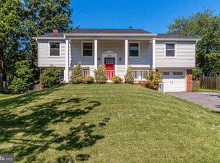 4102 Middle Ridge Dr, Fairfax, VA 22033