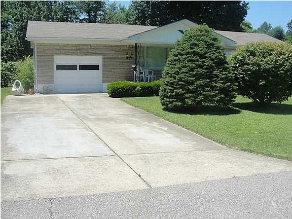 2nd image of 5428 Bungalow Dr