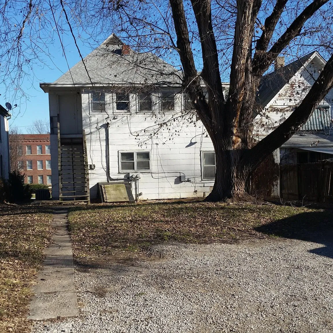 2 bed, 1000 sqft, $525 — Photo 4