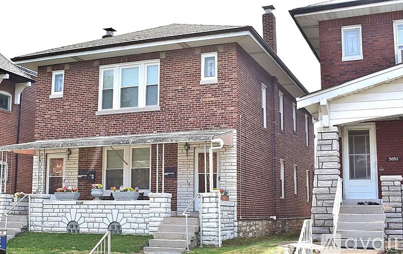 1st image of 5048 Mardel Ave Floor 2