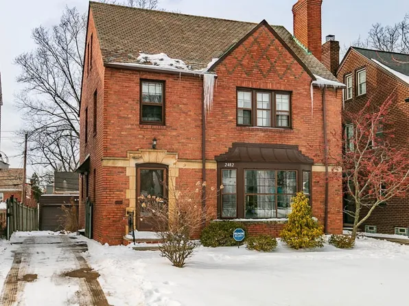 2482 Saybrook Rd, University Heights, OH 44118