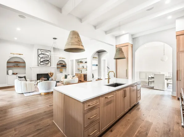 1529 Sam Houston Dr, Brentwood, TN 37027