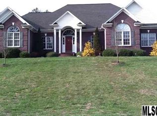 1935 46th Avenue Dr NE, Hickory, NC 28601