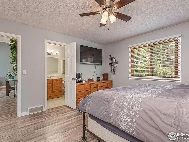 2197 Kennington Ct — Photo 11