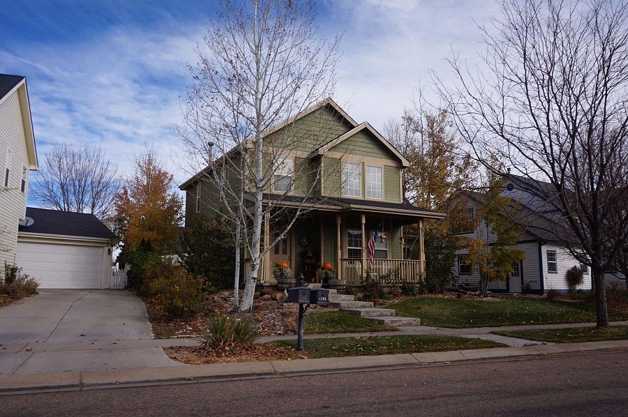1st image of 1204 Crescent Dr
