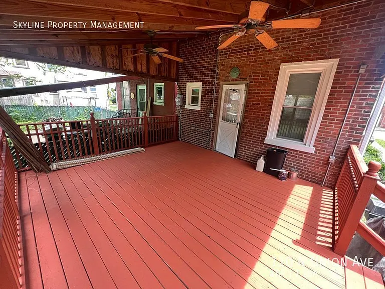 110 N Union Ave — Photo 7