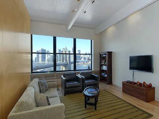 Sold by Sotheby's International Realty | media 1