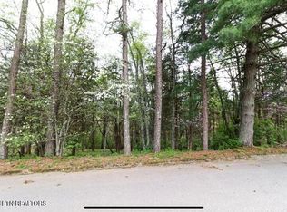 7544 Glastonbury Rd, Knoxville, TN 37931