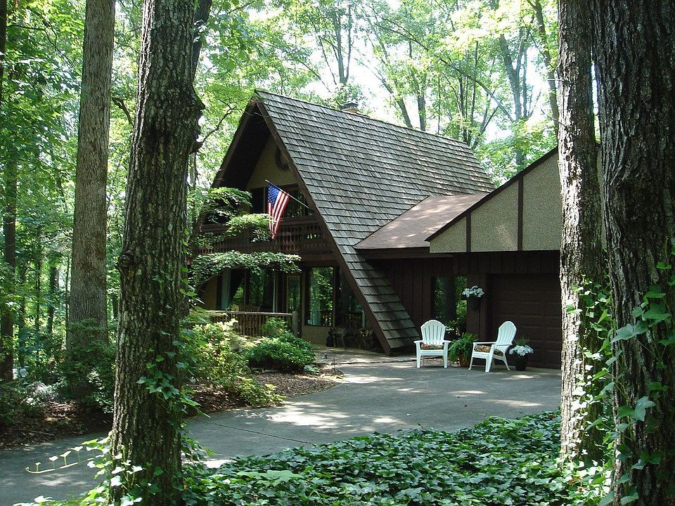A Frame Chalet