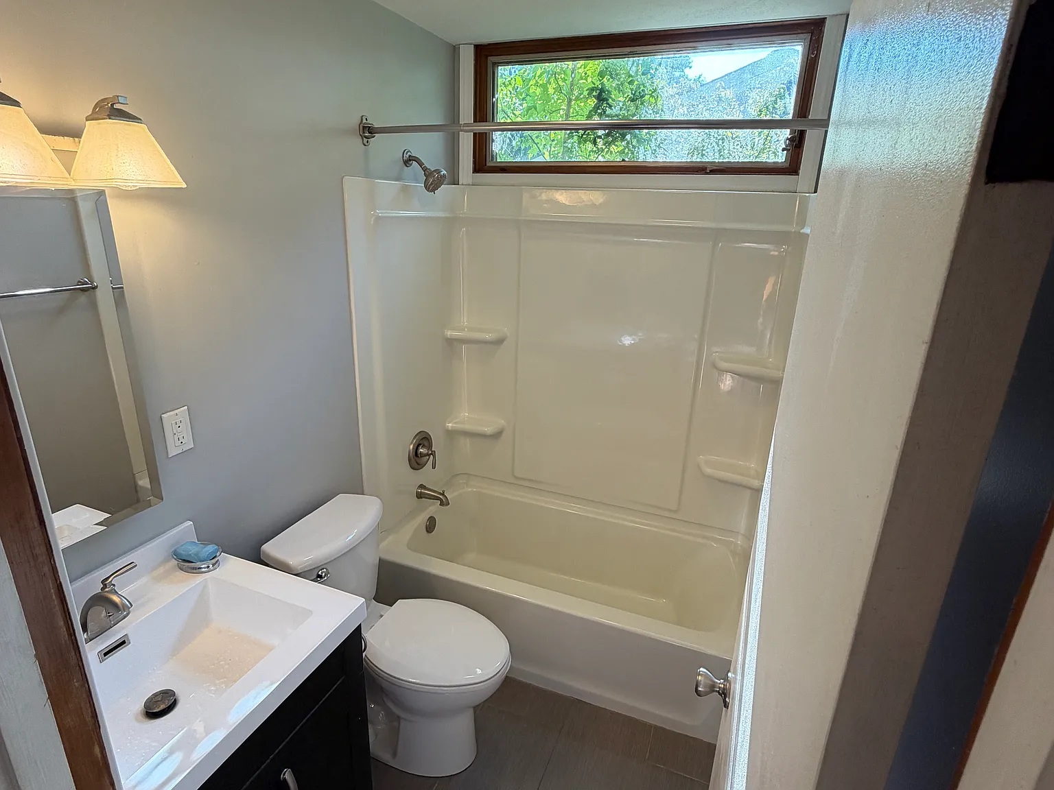 206 Timbercrest Rd — Photo 3