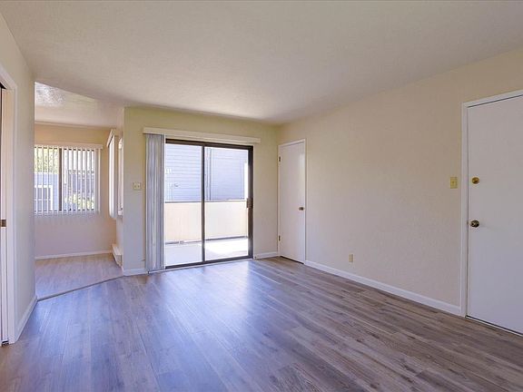 4th image of 230 Villa Ter APT 4