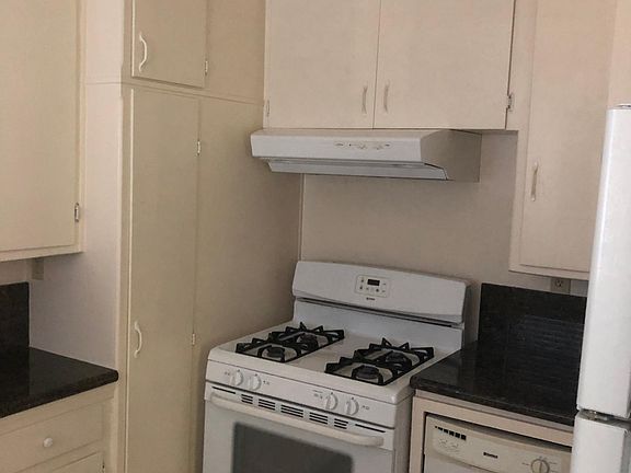 3rd image of 3163 Barbara Ct