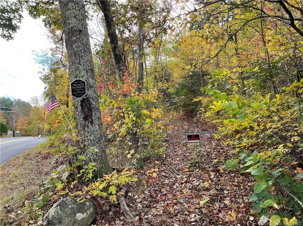 1-0000 Webster Rd, Ellington, CT 06029