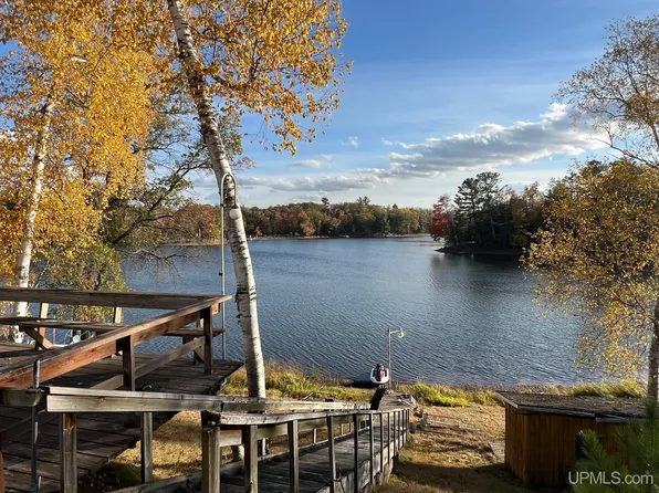 2143 Regina Dr, Florence, WI 54121