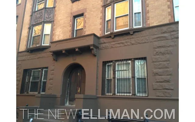 Rented by Douglas Elliman | media 17