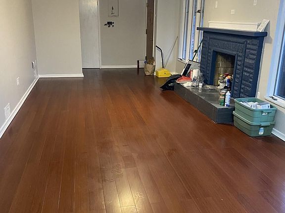 2nd image of 4105 Orchard St