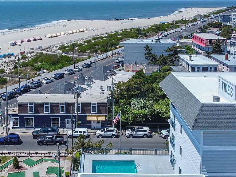 5 Jackson St Cape May, NJ, 08204 Apartments for Rent Zillow