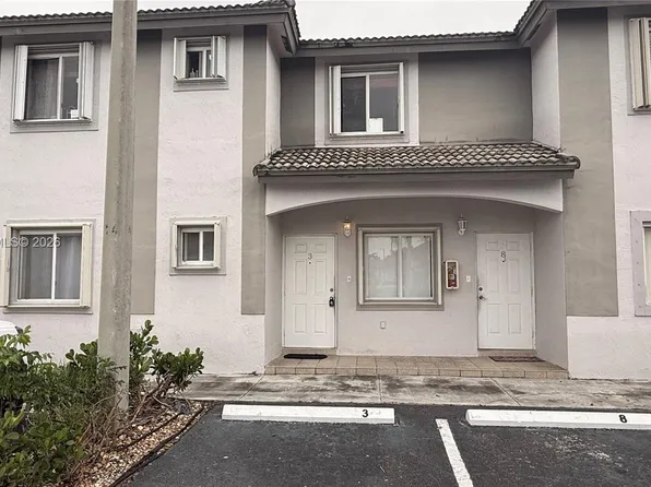5795 NW 109th Ave APT 3, Doral, FL 33178