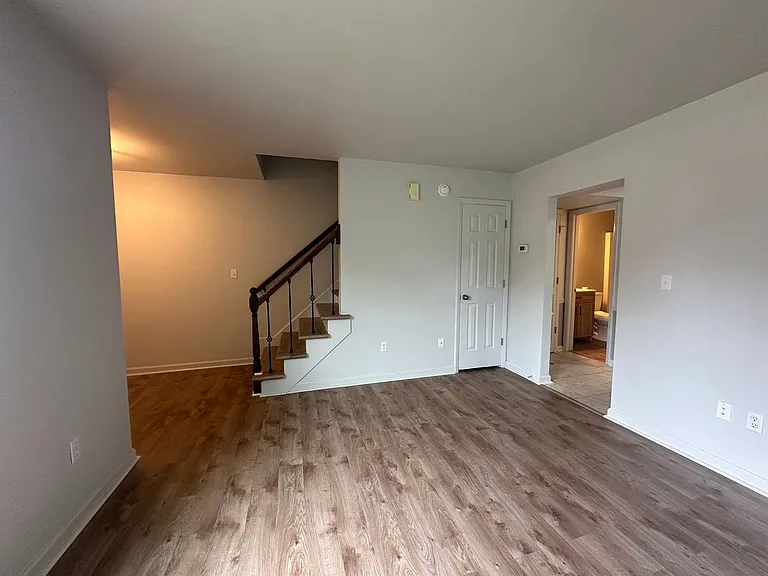 3816 Plantation Rd NE — Photo 15