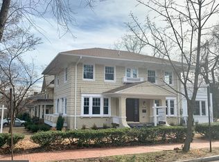 3333 35th St NW, Washington, DC