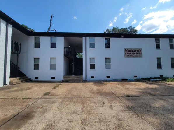 1000 Hollywood Dr #7, Jackson, TN 38301