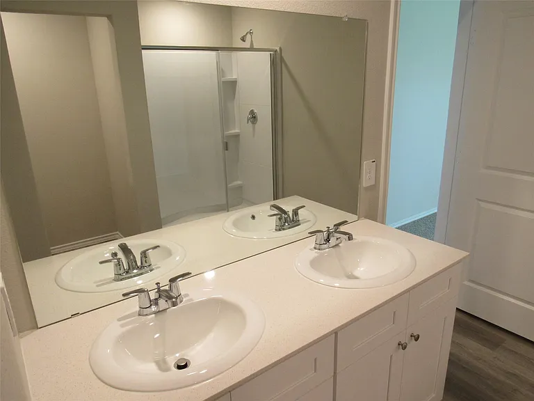 1612 Tin Roof Rd — Photo 15