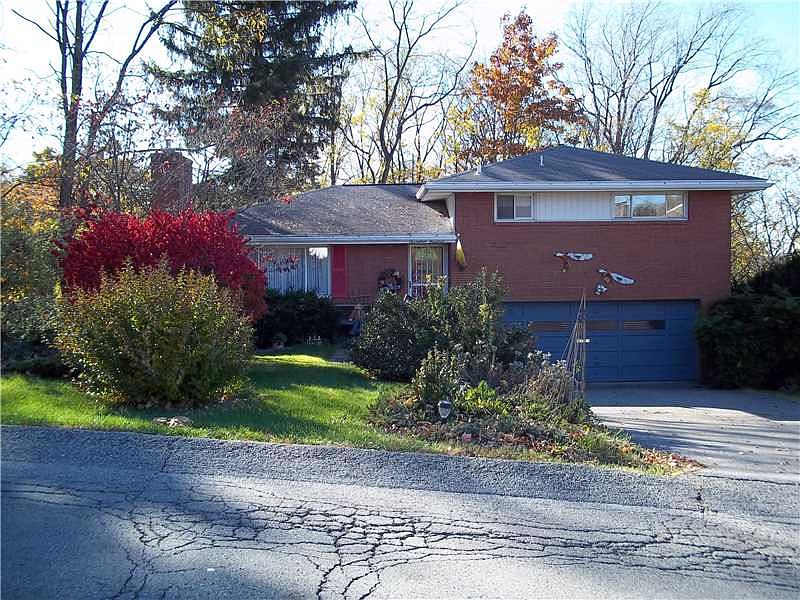 1st image of 1700 Forestview Dr