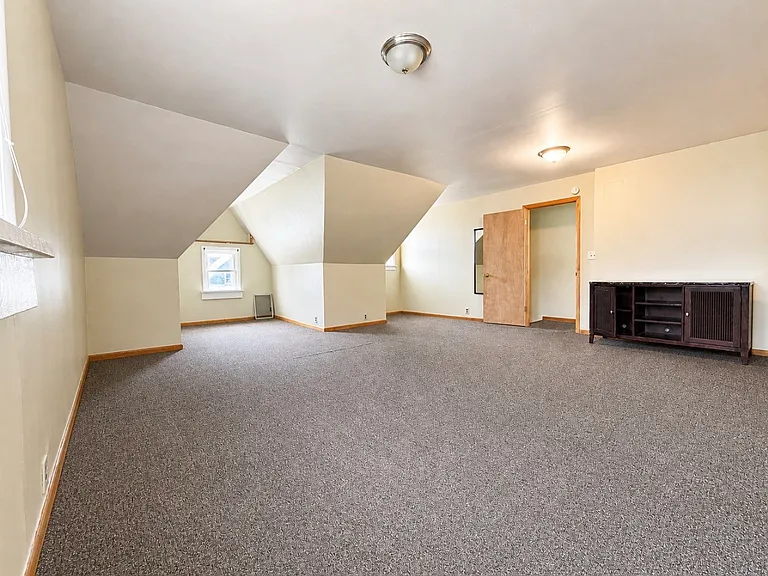 16 Highland Ave #2 — Photo 21