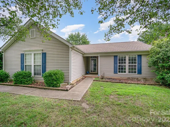 3606 White Swan Ct, Indian Trail, NC 28079