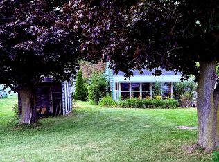 2721 W Lake Rd, Wilson, NY 14172